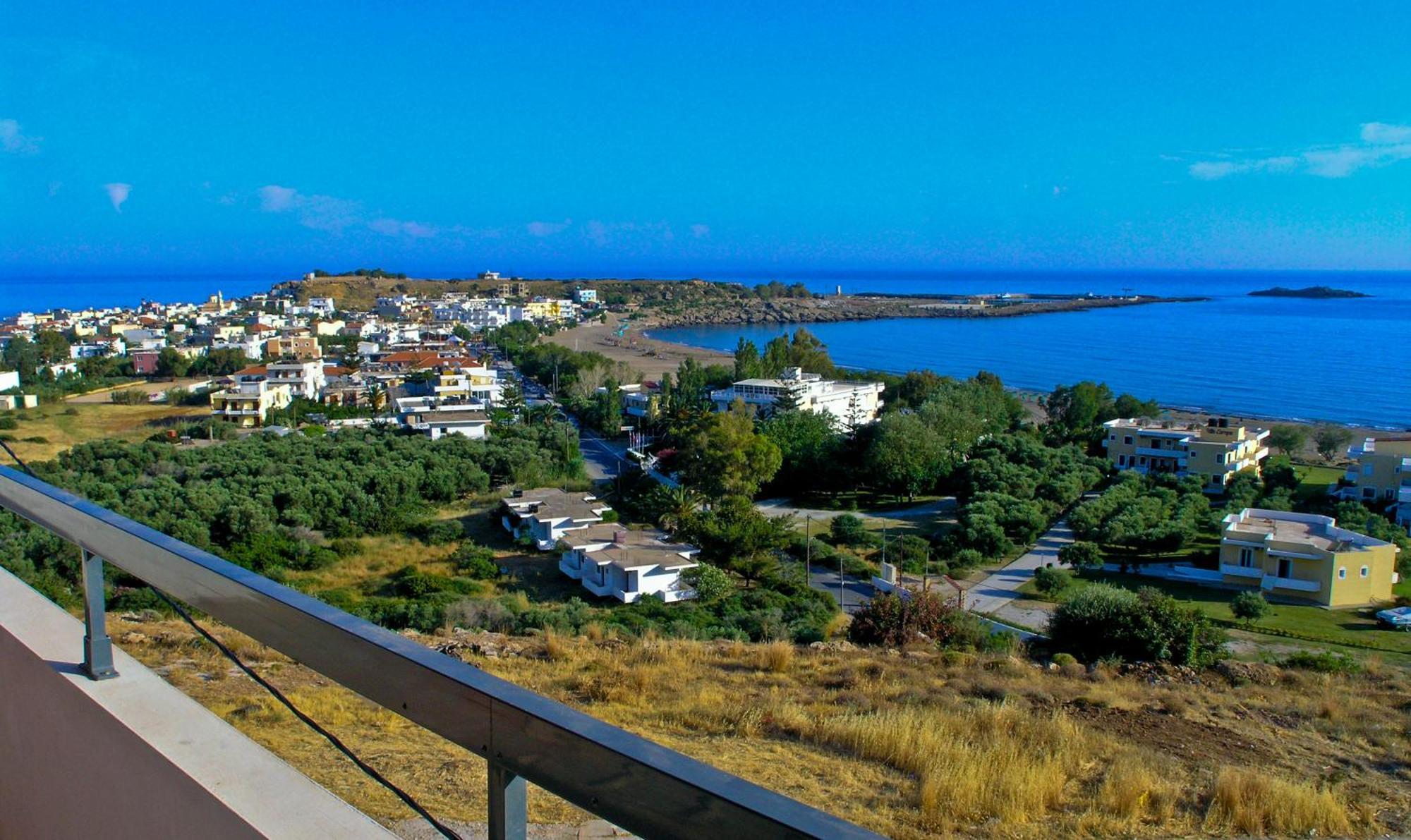 Caravella Luxury Apartments Palaiochora Exteriör bild